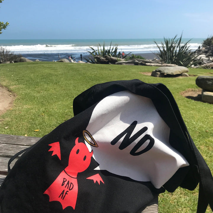 #Bagsy Location: Wai-iti Beach NZ | The Bold Yes / No re-usable tote bag | gym bag | beach bag | shopping bag | Free with every Hoodie | #sayitinbold @BoldorNaked shop online www.boldornaked.com