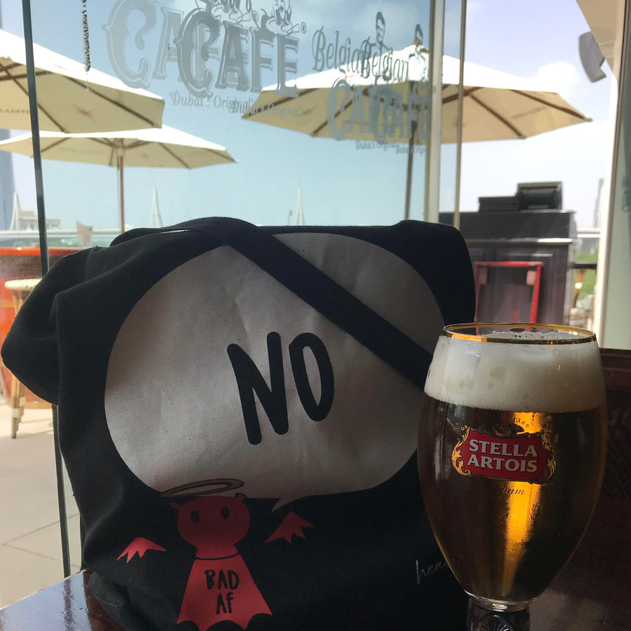 #Bagsy Location: Belgium Beer Cafe Dubai | The Bold Yes / No re-usable tote bag | gym bag | beach bag | shopping bag | Free with every Hoodie | #sayitinbold @BoldorNaked shop online www.boldornaked.com